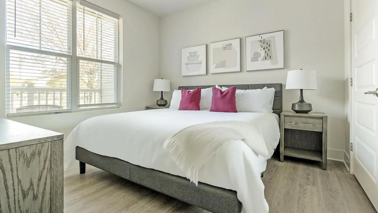 Landing At The Henry - 1 Bedroom In Northwest Charlotte 0*,  United States