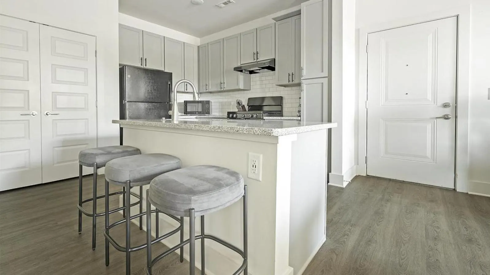 Landing At The Henry - 1 Bedroom In Northwest Charlotte